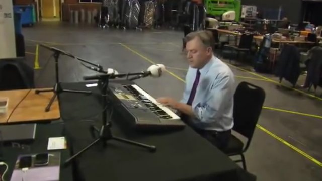 Ed Balls LBC Piano