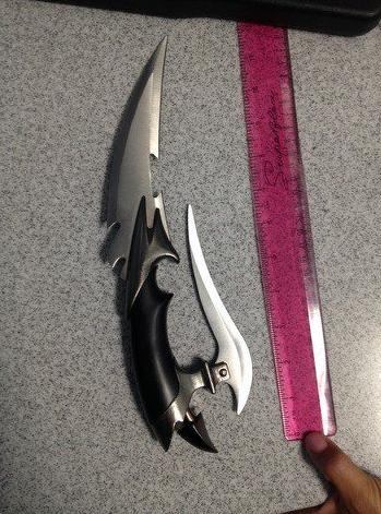 The Met Police have released an image of a knife